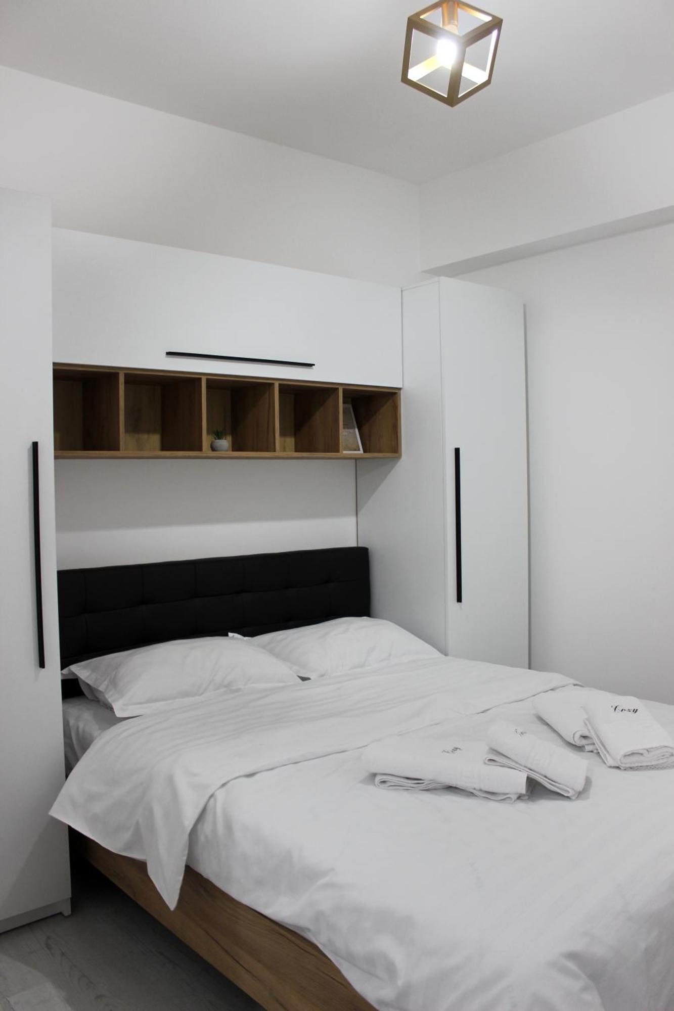 Cozy Apartments In Centre Of Suceava Near Kaufland And University Exterior foto