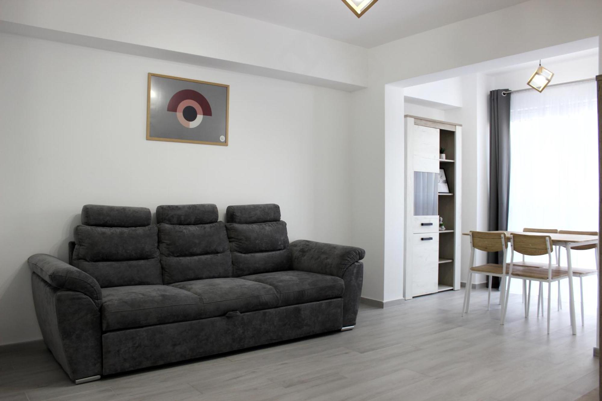 Cozy Apartments In Centre Of Suceava Near Kaufland And University Exterior foto